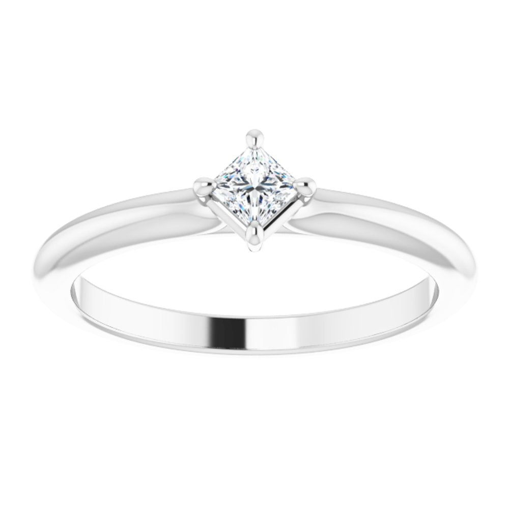 14K solid gold / platinum, 1/6 CTW Diamond Solitaire Ring